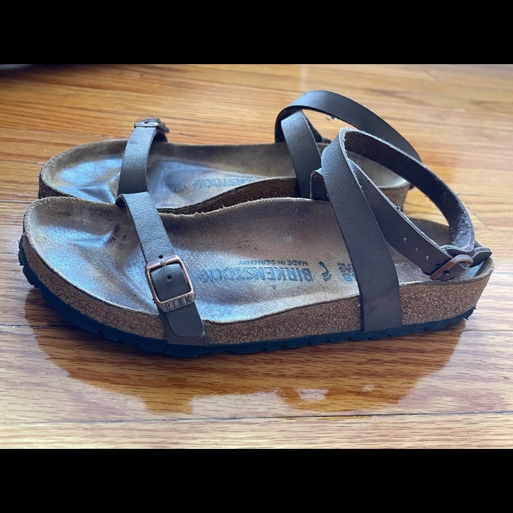 Birkenstock Sandal with ankle strap